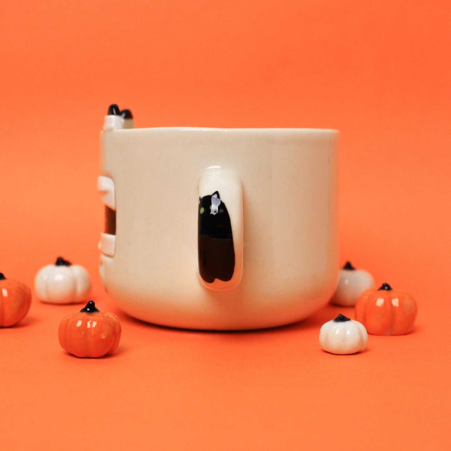 MUMMY KITTEN MUG #19