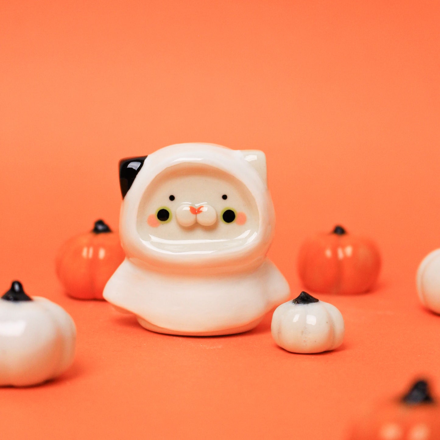 HALLOWEEN PUDI CERAMIC FIGURE