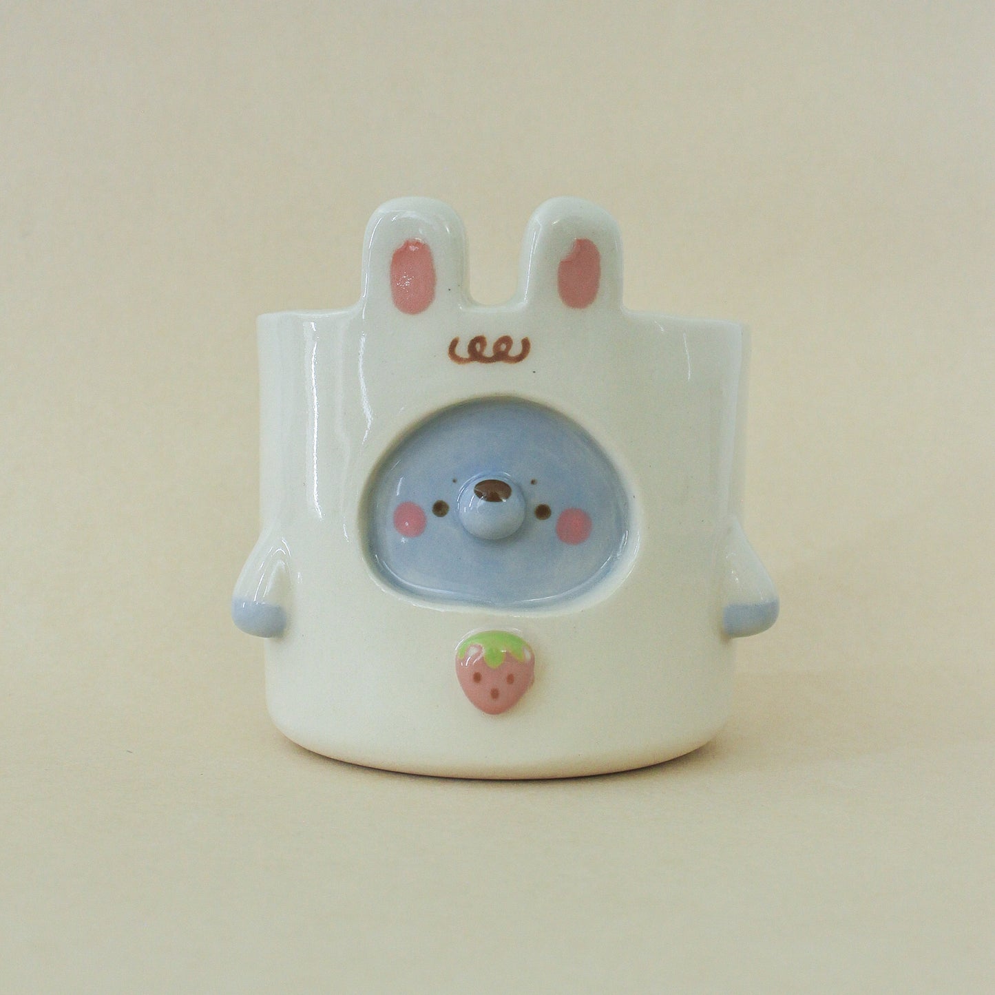 LOLA - BUNNY PLANT POT