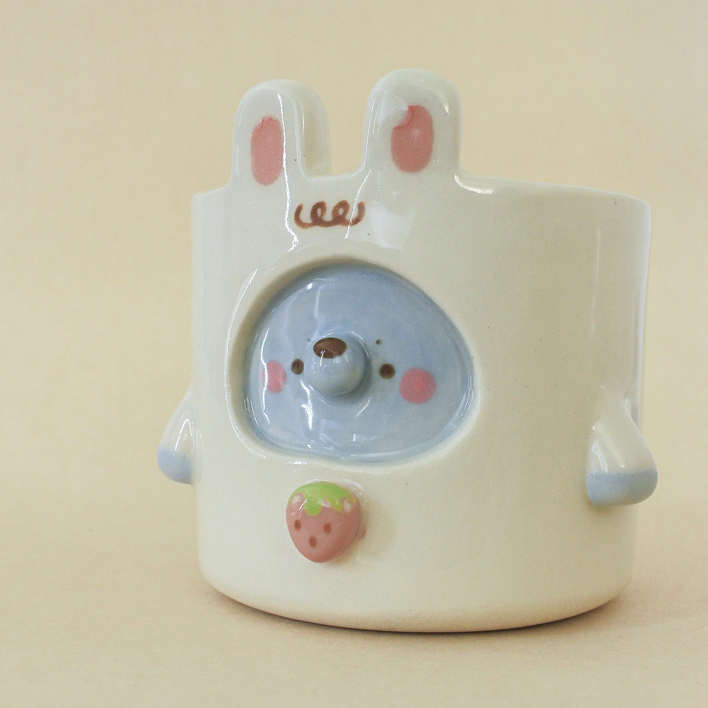 LOLA - BUNNY PLANT POT