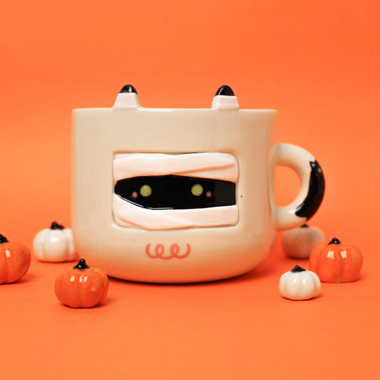 MUMMY KITTEN MUG #19