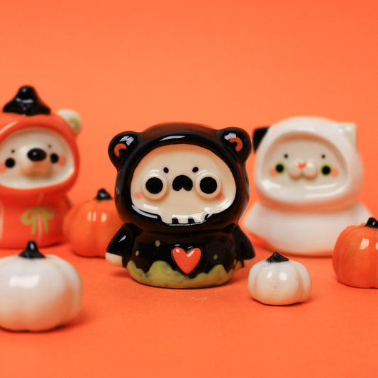 HALLOWEEN PUDI CERAMIC FIGURE