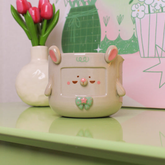 BUNNY BOWL WITH SPOUT