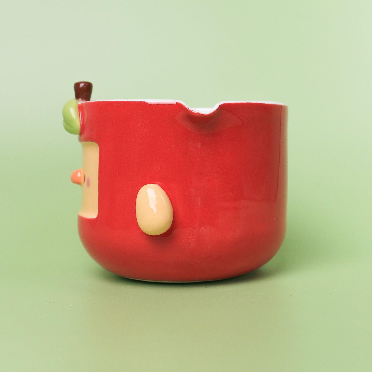 APPLE CHICKEN BOWL WITH SPOUT #1