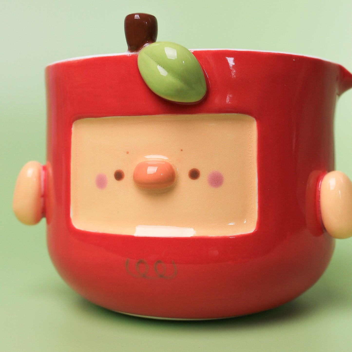 APPLE CHICKEN BOWL WITH SPOUT #1