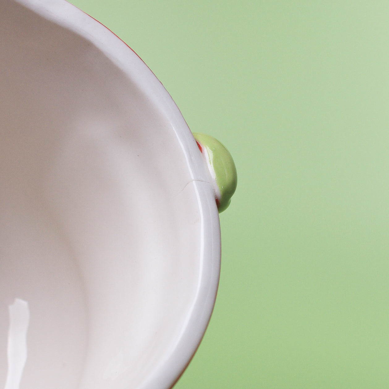 APPLE CHICKEN BOWL WITH SPOUT #2