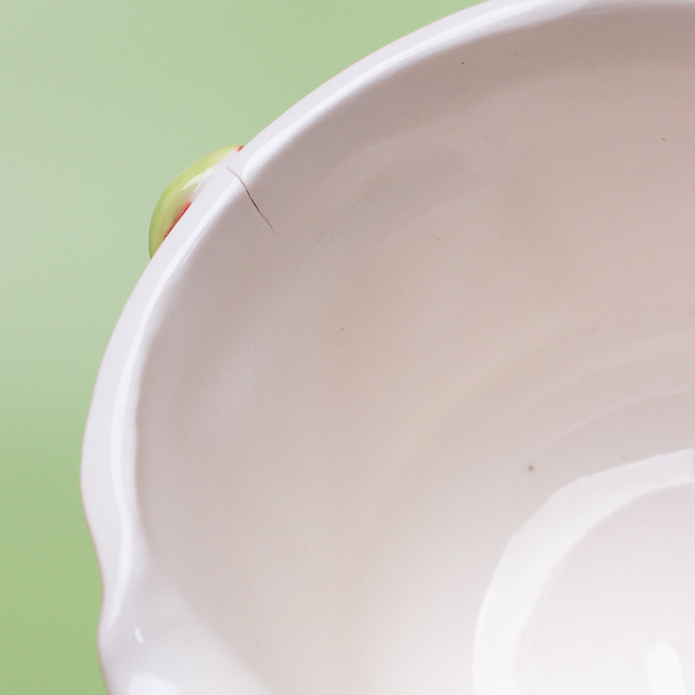 APPLE DUCK BOWL WITH SPOUT #4