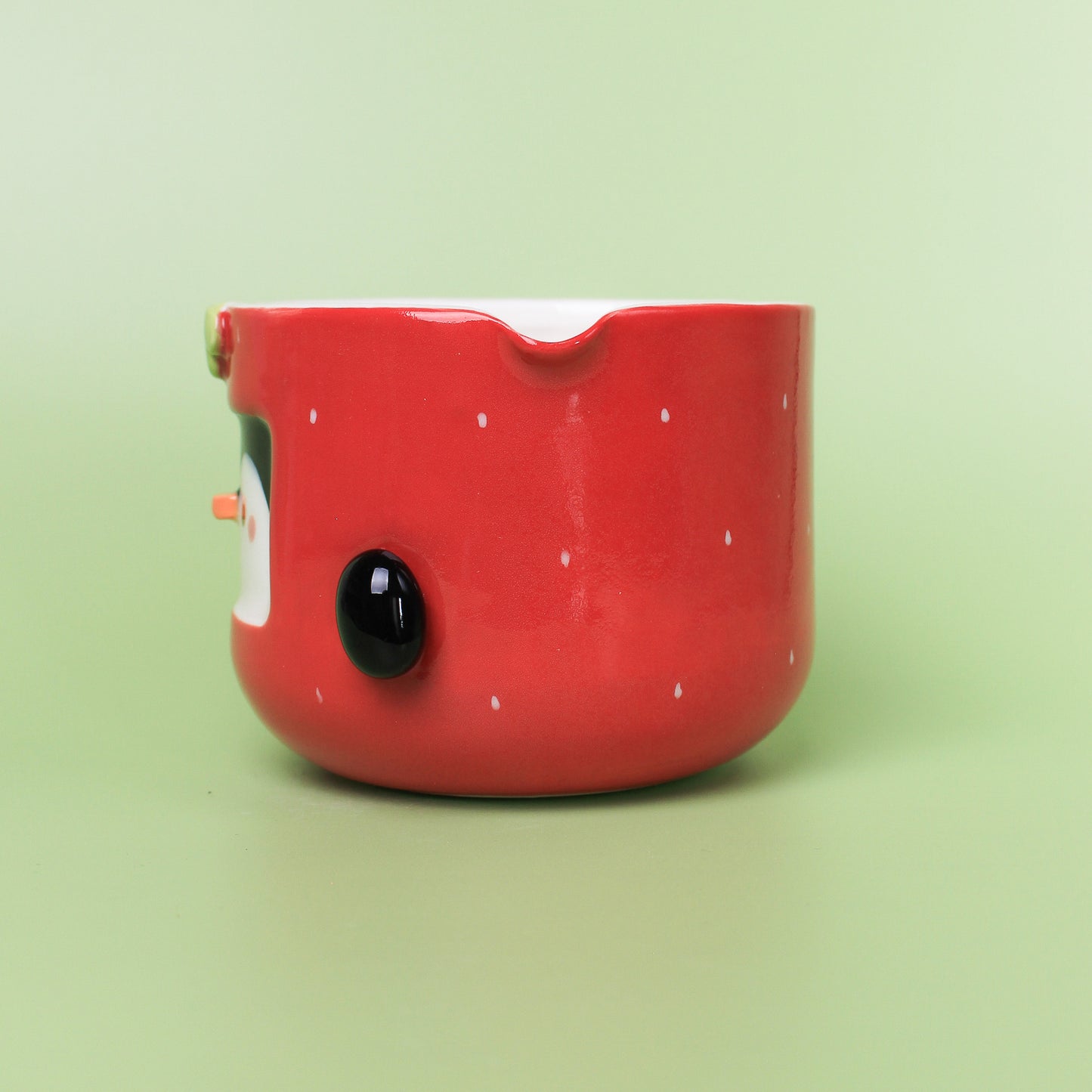 STRAWBERRY PENGUIN BOWL WITH SPOUT