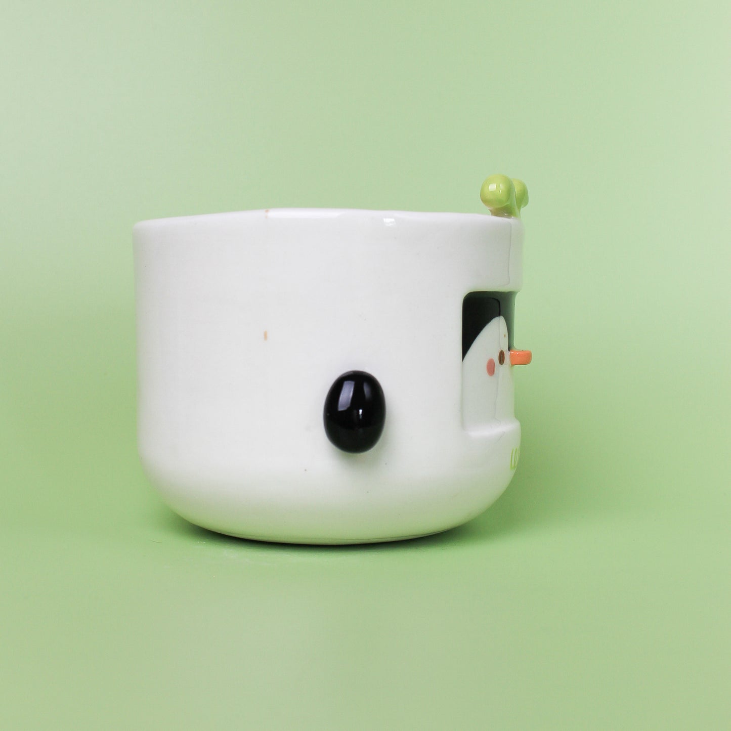 RADISH PENGUIN BOWL WITH SPOUT #2