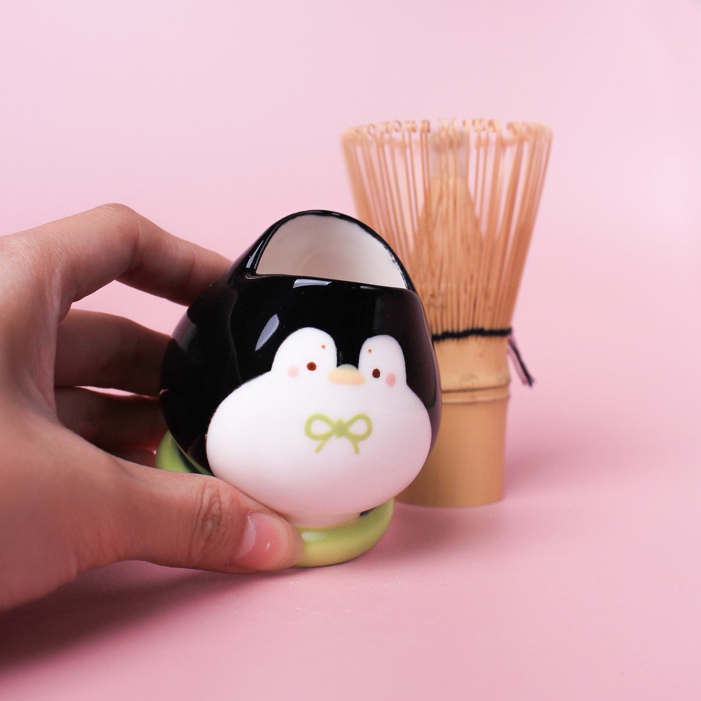 PENGUIN MATCHA WHISK STAND
