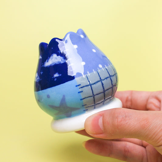 stitched whisk stand