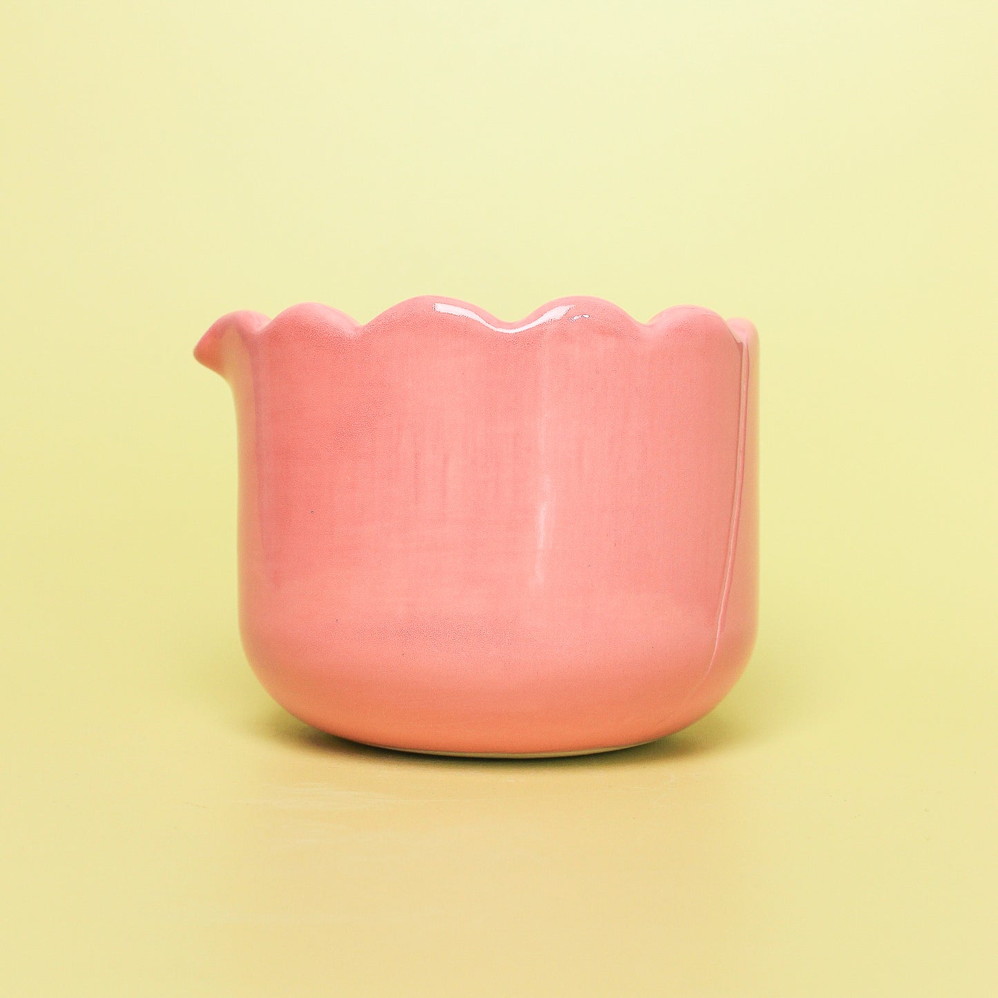 tulip bowl with spout #6 (seconds)
