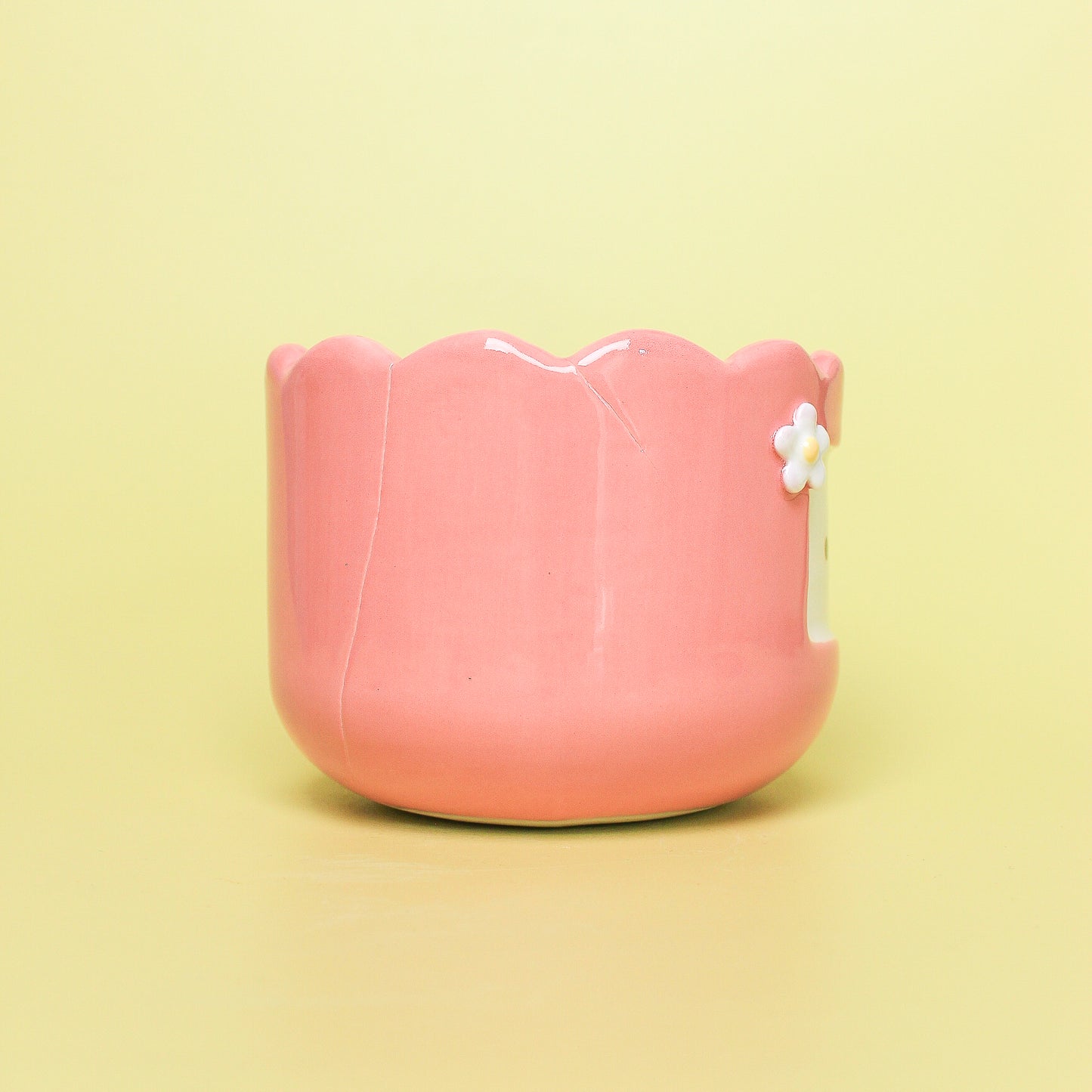 tulip bowl with spout #6 (seconds)