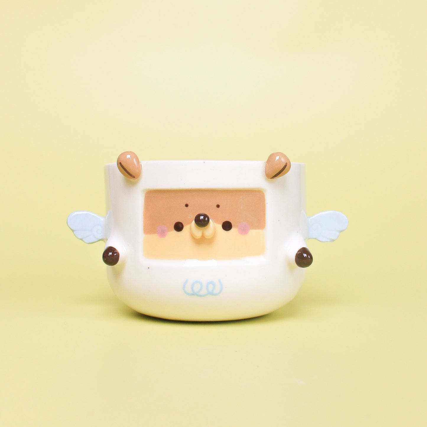 OTTER ANGEL PLANTER #2 (porcelain)